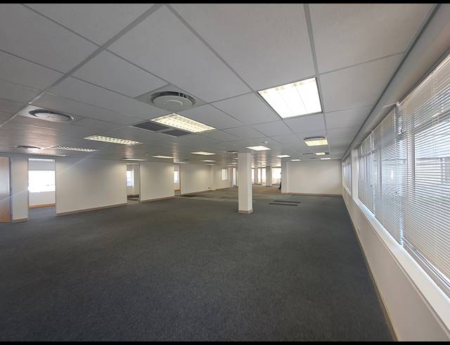 937M² OFFICE TO LET IN ILLOVO